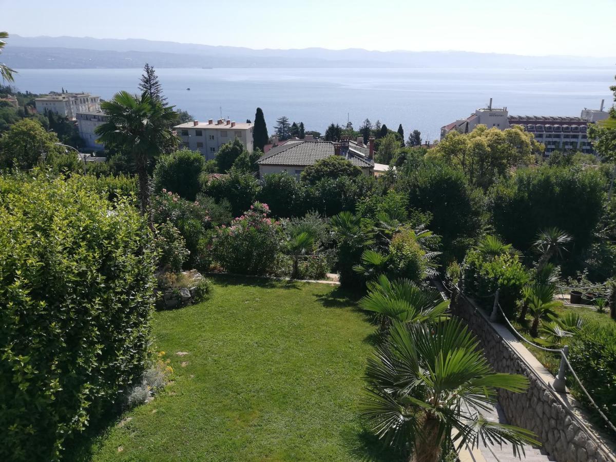 Villa Allegra Lovran Exteriör bild
